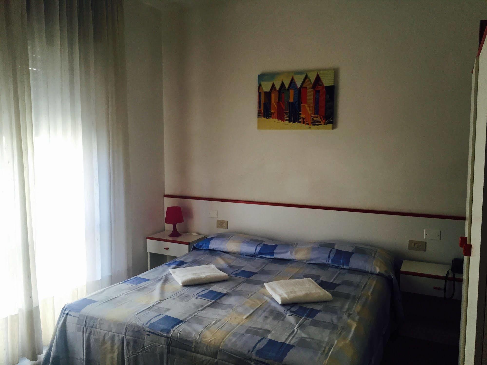 Hotel Serenella 3*