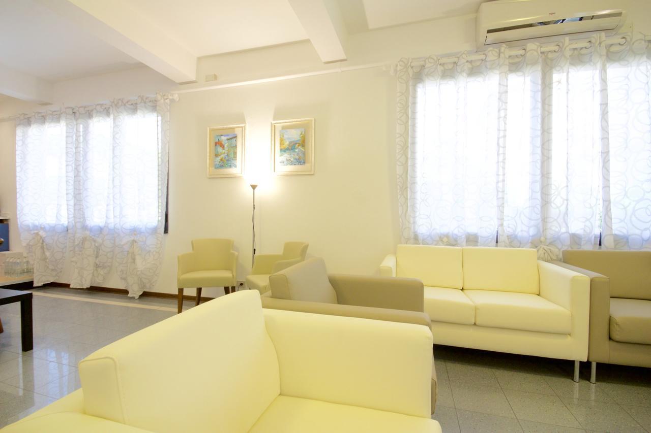 Serenella 3*
